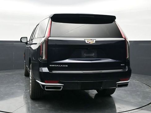 Used 2021 Cadillac Escalade Premium Luxury w/ Driver Assist Tech Package image 6