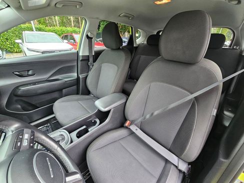 Used 2024 Hyundai Kona SEL AWD/4WD image 25