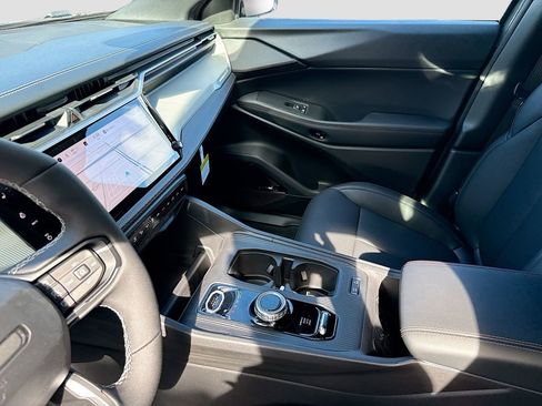 New 2026 Jeep Cherokee Limited AWD/4WD image 25
