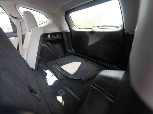 Used 2020 Honda CR-V LX image 24