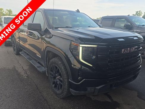 Used 2022 GMC Sierra 1500 Elevation AWD/4WD image 3