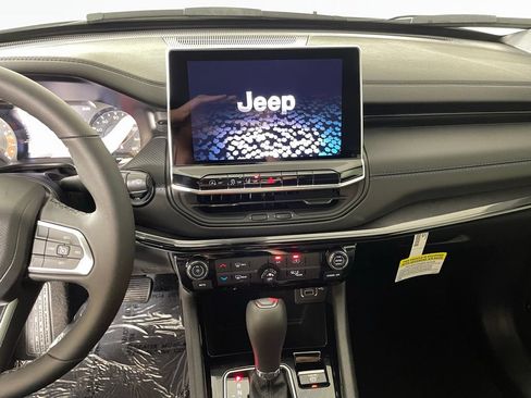 New 2026 Jeep Compass Latitude w/ Quick Order Package 29K AWD/4WD image 24