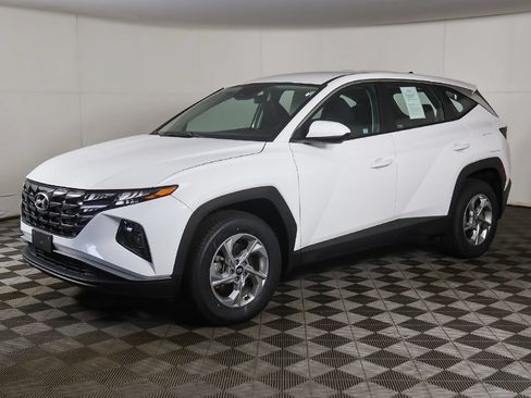 Used 2023 Hyundai Tucson SE AWD/4WD image 7