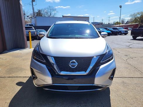 Used 2022 Nissan Murano SV image 2