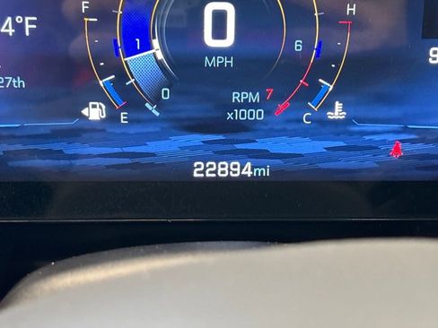 Used 2025 Chevrolet Equinox LT image 19