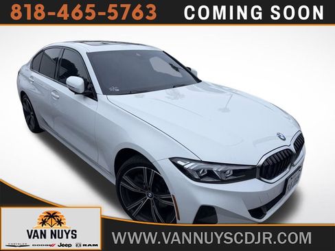 Used 2023 BMW 330i Sedan w/ Convenience Package image 1