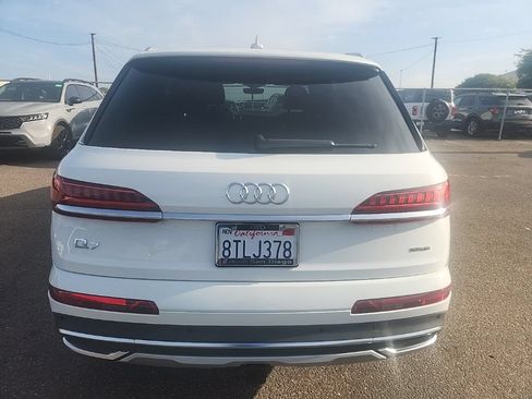 Used 2021 Audi Q7 2.0T Premium w/ Convenience Package AWD/4WD image 12