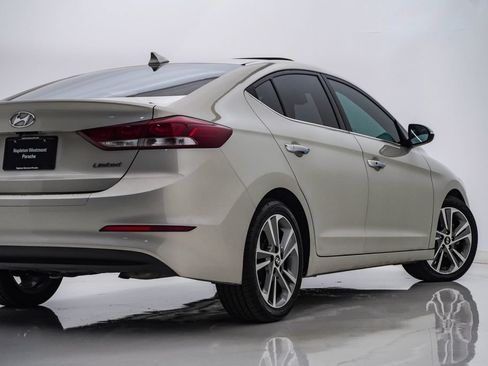 Used 2017 Hyundai Elantra Limited w/ Limited Ultimate Package 05 FWD image 10