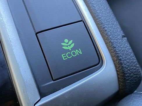 Used 2020 Honda Civic Sport image 27