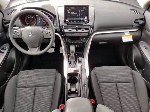 New 2026 Mitsubishi Eclipse Cross ES image 2