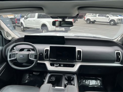 Certified 2025 Ford Expedition Max Active image 25