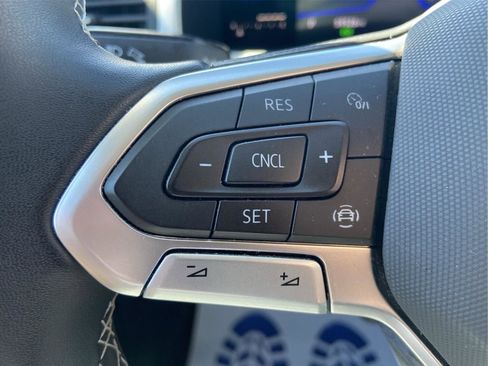Used 2022 Volkswagen Atlas SE AWD/4WD image 22
