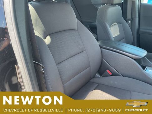 Used 2020 Chevrolet Malibu LT FWD image 23