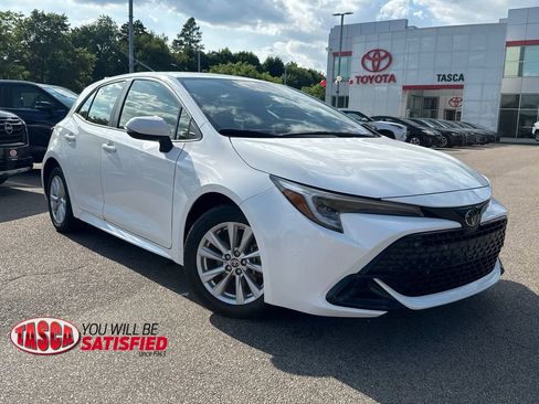 Used 2023 Toyota Corolla SE FWD image 1