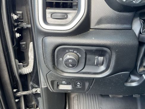 Used 2022 RAM 1500 Big Horn AWD/4WD image 19