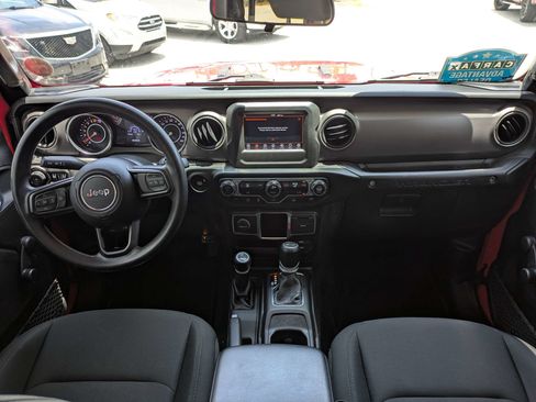 Used 2022 Jeep Wrangler Unlimited Sport AWD/4WD image 17