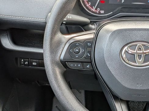 Used 2025 Toyota RAV4 LE image 22