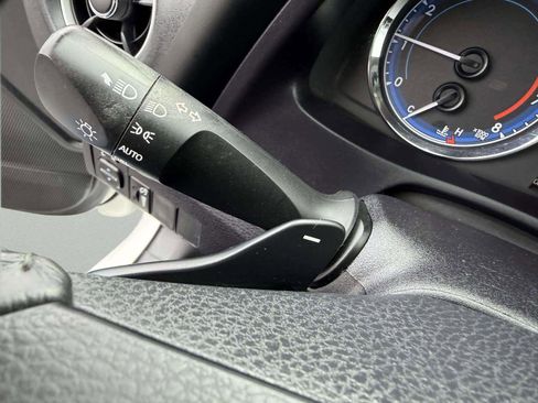 Used 2017 Toyota Corolla SE w/ Carpet Mat Package (TMS) image 25