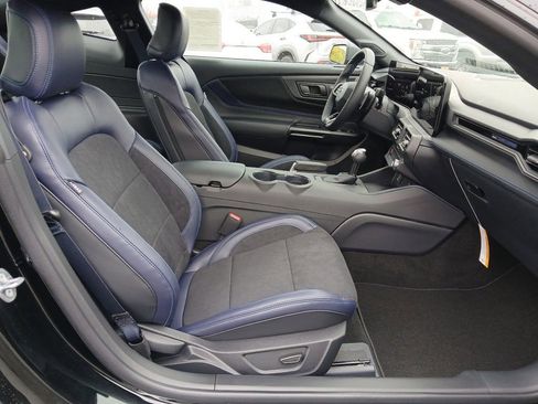 New 2025 Ford Mustang Dark Horse image 30