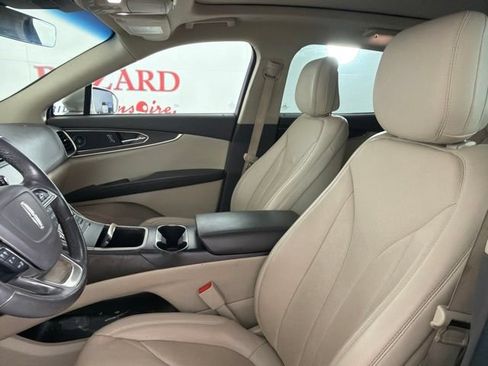 Used 2020 Lincoln Nautilus Reserve w/ Equipment Group 201A FWD image 18