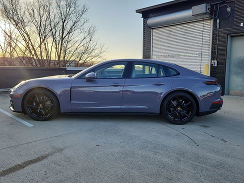 New 2026 Porsche Panamera 4 image 2