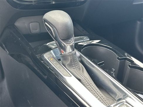 Certified 2024 Chevrolet Trax LT w/ LT Convenience Package image 15