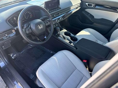 Used 2024 Honda Civic EX image 8