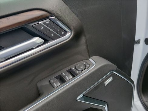 New 2026 GMC Sierra 1500 SLT AWD/4WD image 21