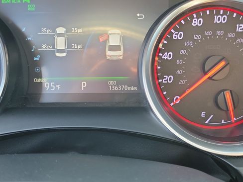 Used 2018 Toyota Camry XSE w/ Audio Package FWD image 25