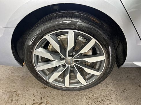 Used 2021 Audi A4 2.0T Premium w/ Convenience Package image 15