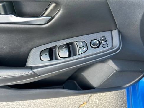 Used 2023 Nissan Sentra SV FWD image 10