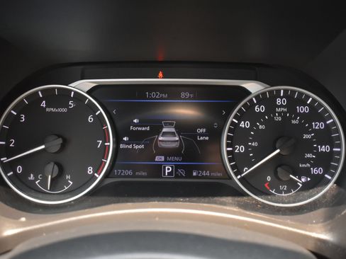 Used 2025 Nissan Sentra SV w/ Trunk Package FWD image 30