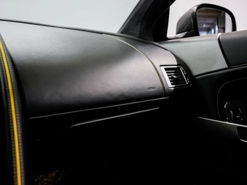 Used 2014 Aston Martin DB9 Coupe RWD image 16