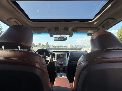 Used 2014 Subaru Outback 2.5i Limited AWD/4WD image 23