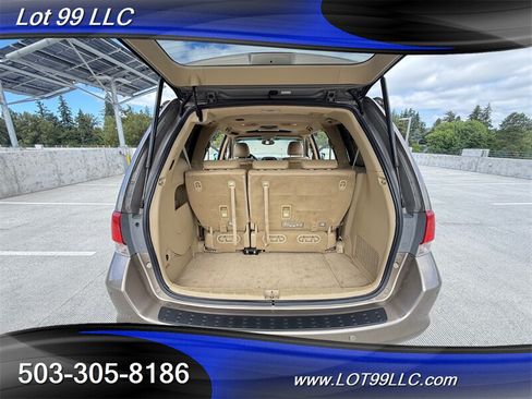 Used 2010 Honda Odyssey Touring image 23