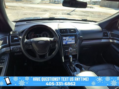 Used 2018 Ford Explorer Platinum image 19