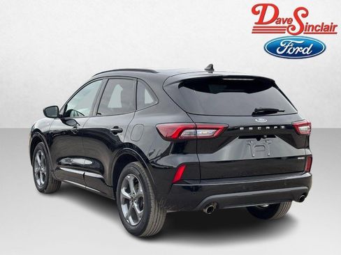 Used 2023 Ford Escape ST-Line w/ Tech Pack #1 image 9