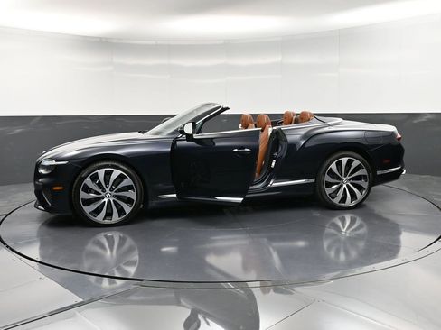 New 2026 Bentley Continental GTC image 38