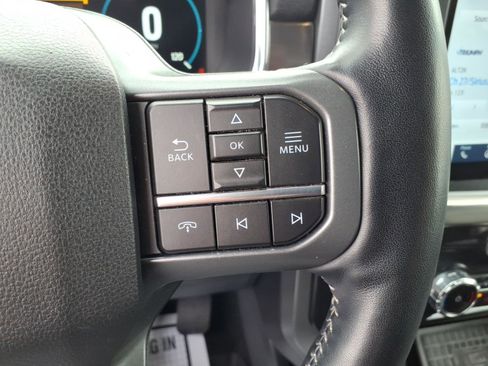 Used 2022 Ford F150 Lariat w/ Equipment Group 502A High image 17