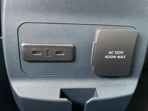 New 2026 Ford Maverick Lariat AWD/4WD image 24
