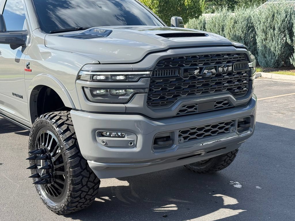Used 2026 RAM 3500 Limited AWD/4WD image 3
