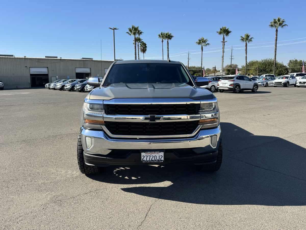 Used 2017 Chevrolet Silverado 1500 LT w/ All Star Edition RWD image 4