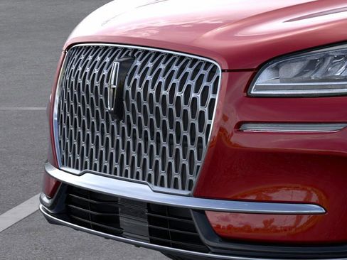New 2026 Lincoln Corsair Premiere image 17