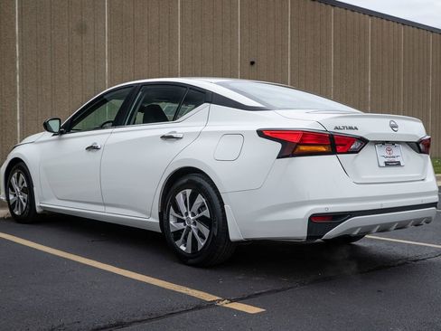 Used 2024 Nissan Altima 2.5 S image 7