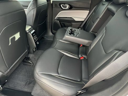 New 2026 Jeep Compass Limited image 24