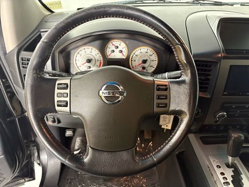 Used 2010 Nissan Titan PRO-4X w/ Pro-4x Leather Pkg image 22