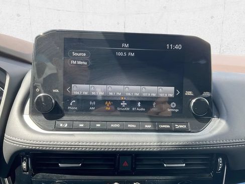 Certified 2023 Nissan Rogue SL w/ SL Premium Package AWD/4WD image 16