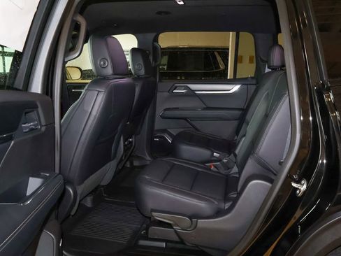 New 2026 GMC Acadia Elevation w/ Black Edition AWD/4WD image 10