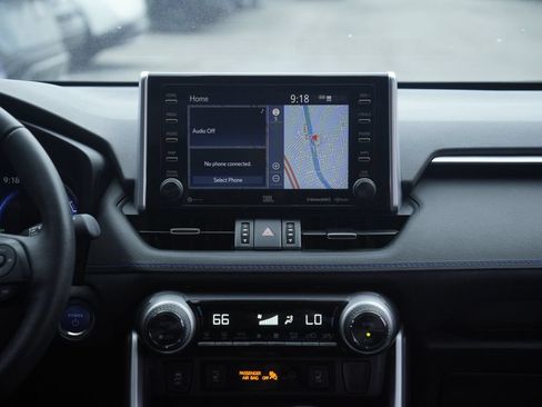 Used 2021 Toyota RAV4 XSE AWD/4WD image 27