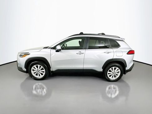 Certified 2024 Toyota Corolla Cross LE image 8